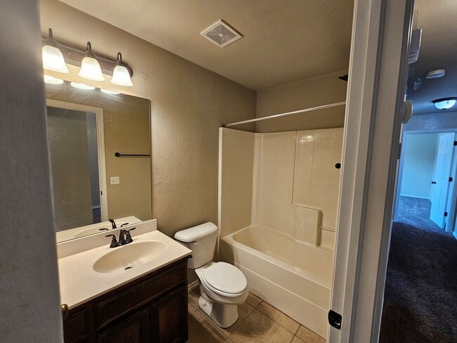 Building Photo - First month Free ! Large corner lot!