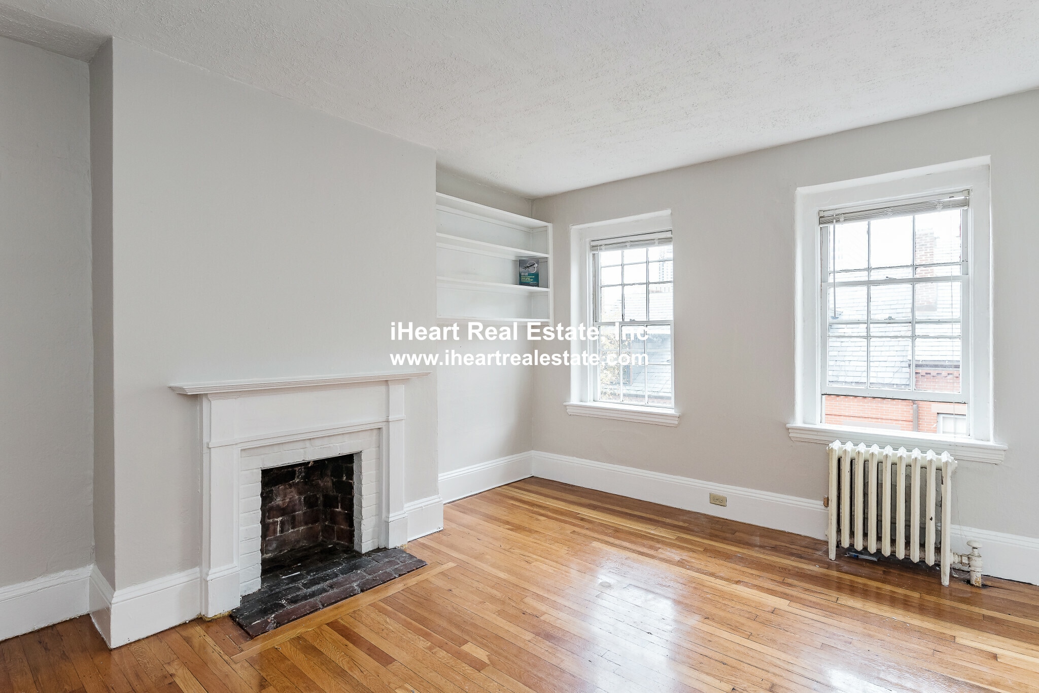 Building Photo - 47 S Russell St