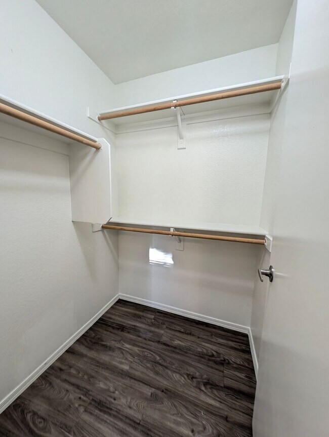 Building Photo - AVAILABLE NOW IN SAN TAN RANCH GILBERT!!!