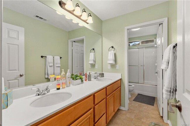 Building Photo - FOR LEASE! Greer Ranch Home | 4 Bed, 3 Bat...