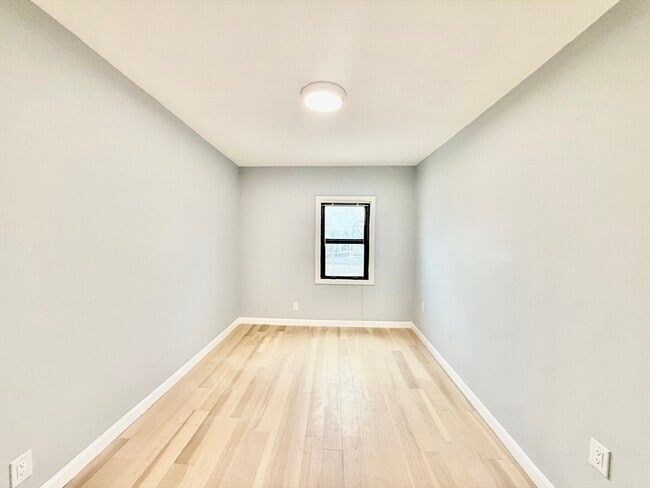 Building Photo - 15 Berwick St