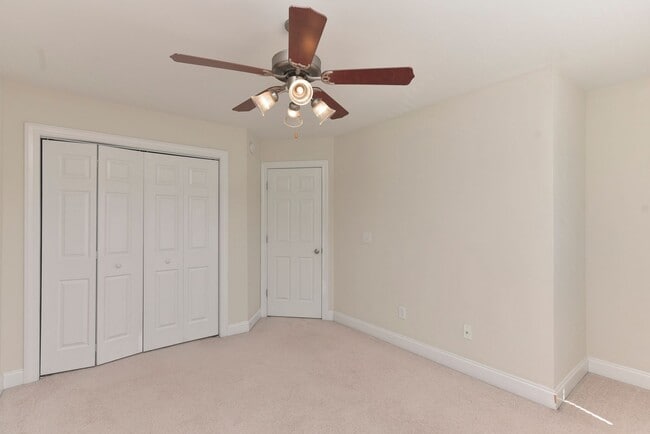 Building Photo - 3BR 2.5BA Townhome in Pennington Square ~ Minutes to Fort Jackson, the VA hospital, USC Medical S...