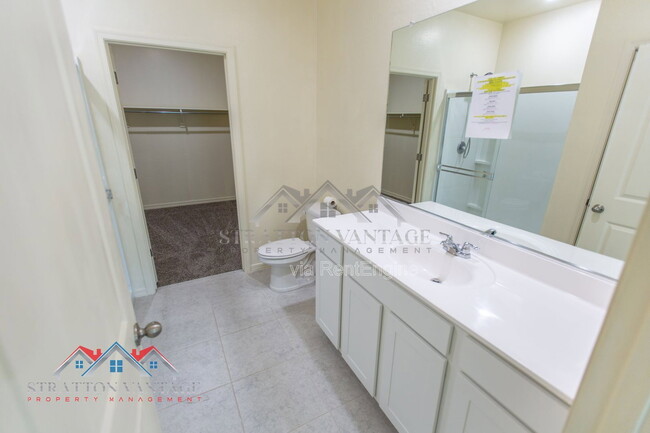 Building Photo - 5771 E Thetis Dr