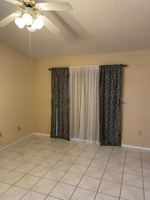 Building Photo - 1118 Blufield Ave