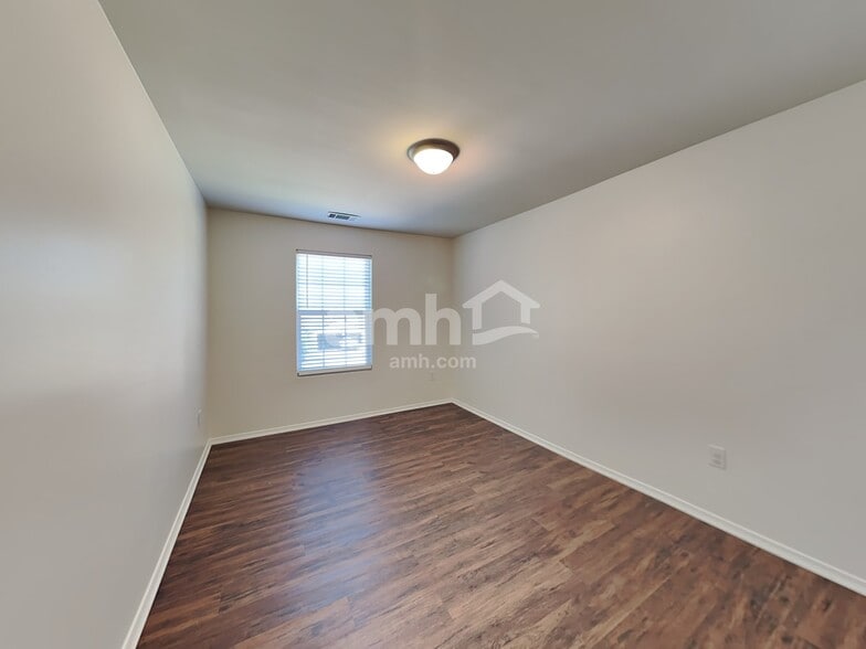 Building Photo - 4915 Manchineel Ln