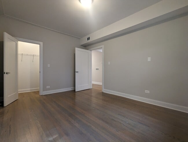 Building Photo - 2524 N Kedzie Blvd