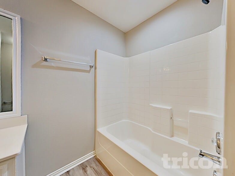 Building Photo - 9312 Rhoni Ct