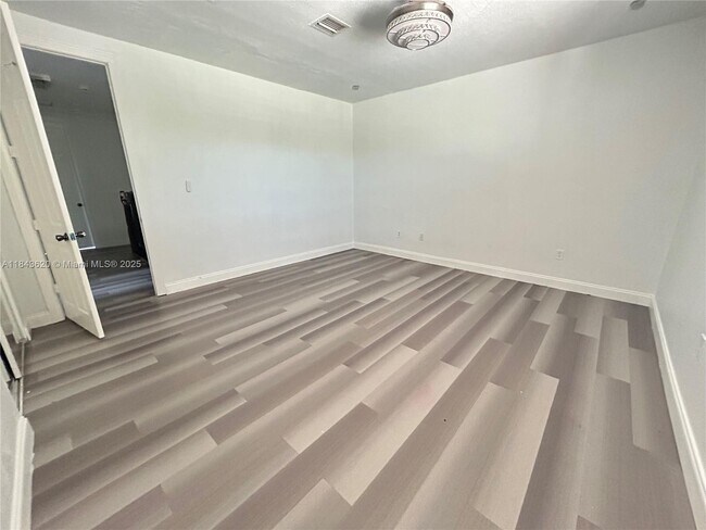 Building Photo - 17409 SW 54th St