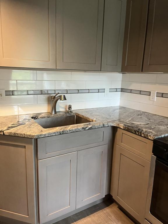 Building Photo - 10-14 Wheeler Rd