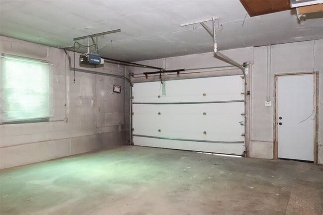 Building Photo - 3723 Wisconsin Ave