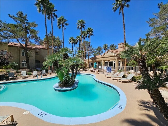 Building Photo - 3145 E Flamingo Rd