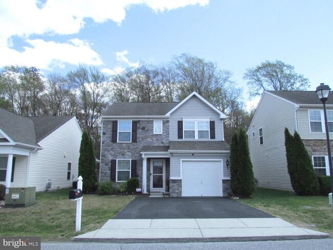 Primary Photo - 114 Bobbys Branch Rd