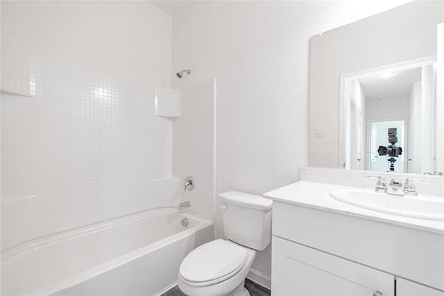 Building Photo - 772 Wellington Dr