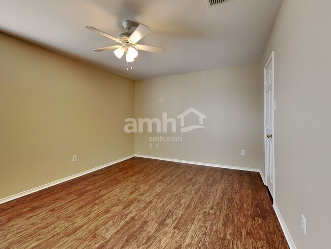 Building Photo - 9136 Belvedere Drive