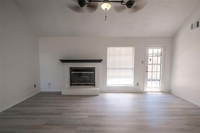 Building Photo - 5439 Pershing Ave