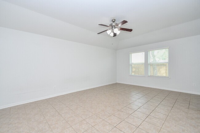 Building Photo - 18302 Mable Pond Ln
