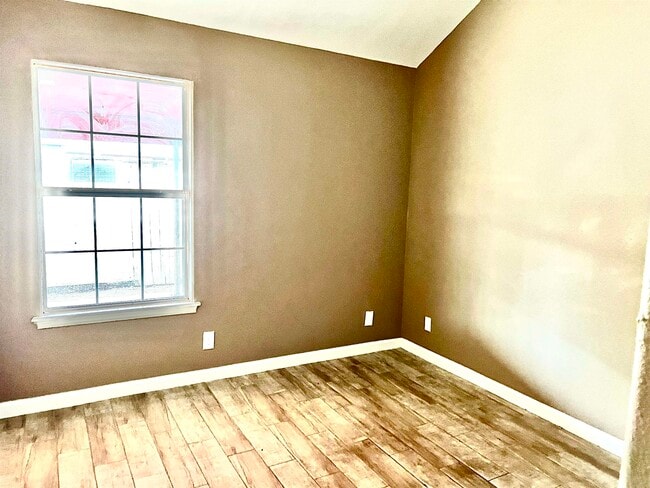 Building Photo - 3110 Cuernavaca Dr