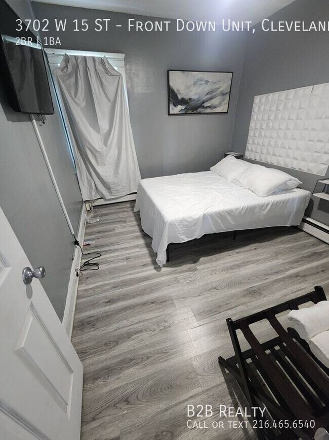 Building Photo - 3702 W 15th St