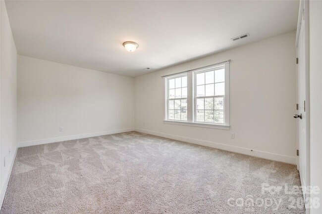 Building Photo - 1540 Striped Bass Ln