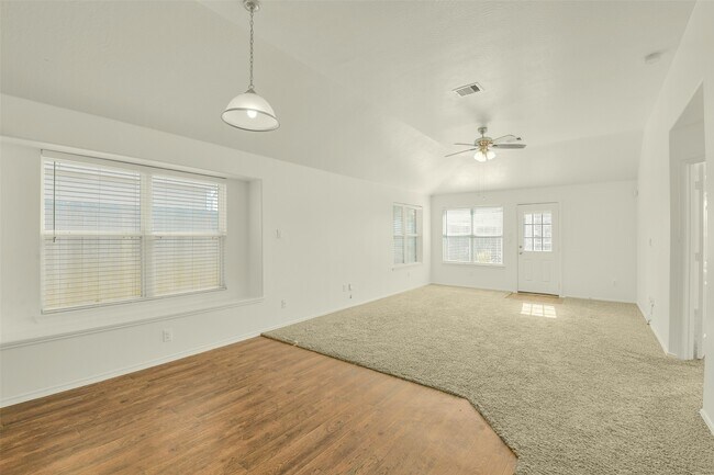 Building Photo - 14925 Tranquility Ridge Ct