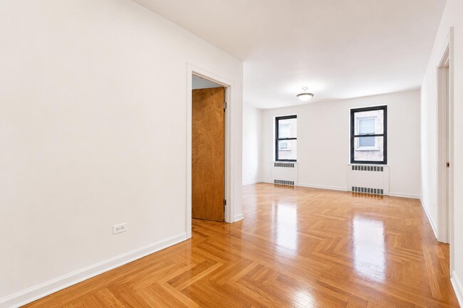 Floorplan - 700 Fort Washington Avenue