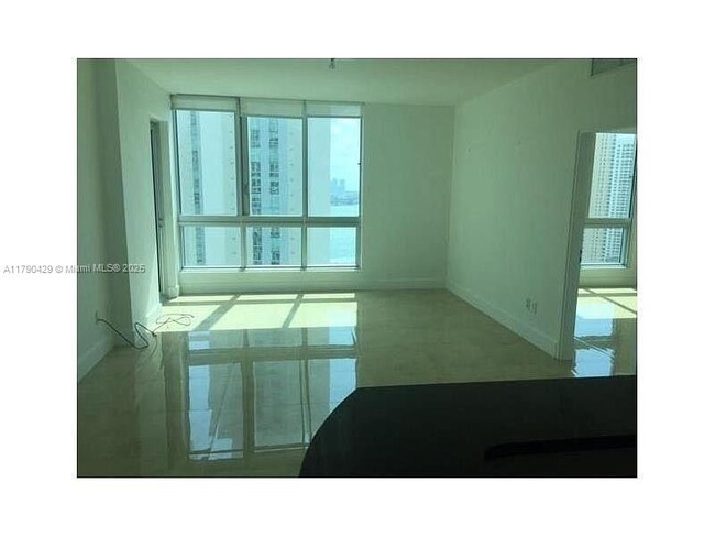 Building Photo - 300 S Biscayne Blvd