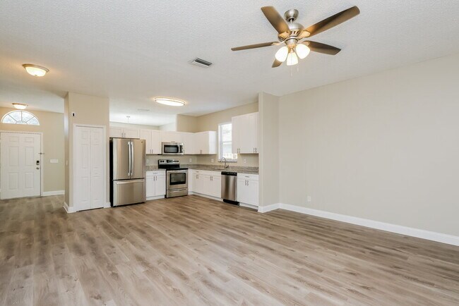 Building Photo - 5213 Watson Rd