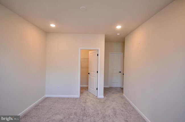 Building Photo - 1305 Parker Blvd