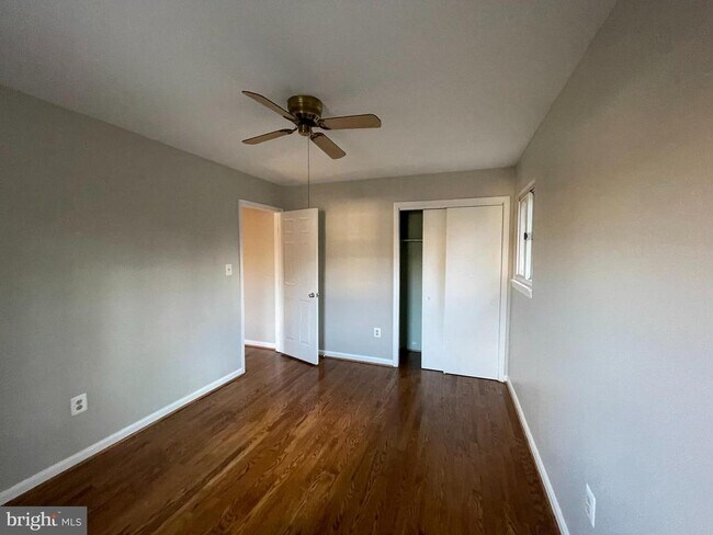 Building Photo - 7004 Wick Ln