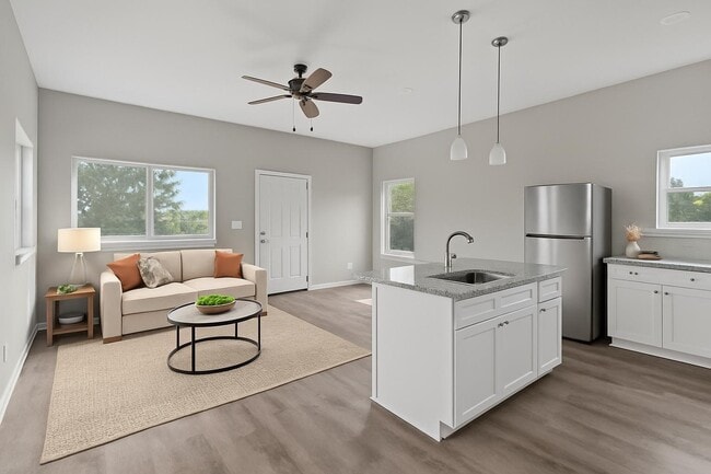 Building Photo - 8203 Tower St