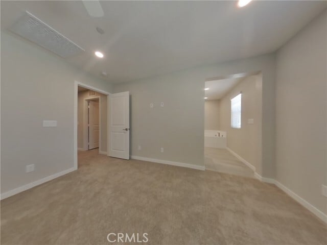 Building Photo - 31672 Hans Dr