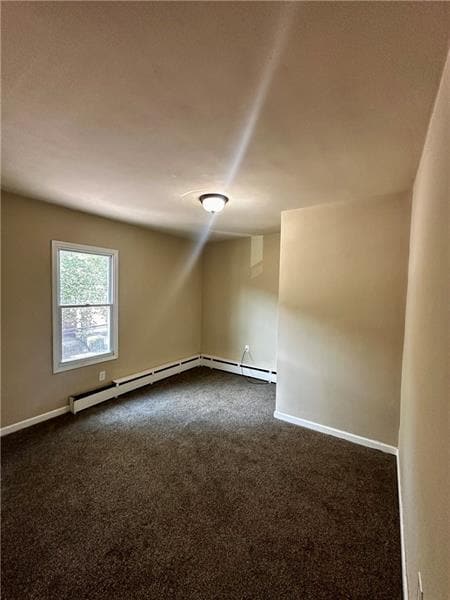 Building Photo - 136 Amelia St