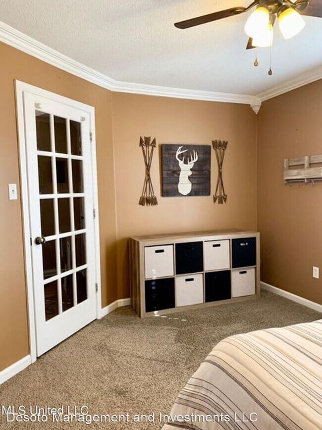 Building Photo - 3 br, 2 bath House - 5693 Kaitlyn Drive