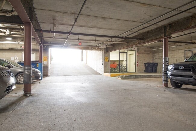 Building Photo - 2456 Massachusetts Ave