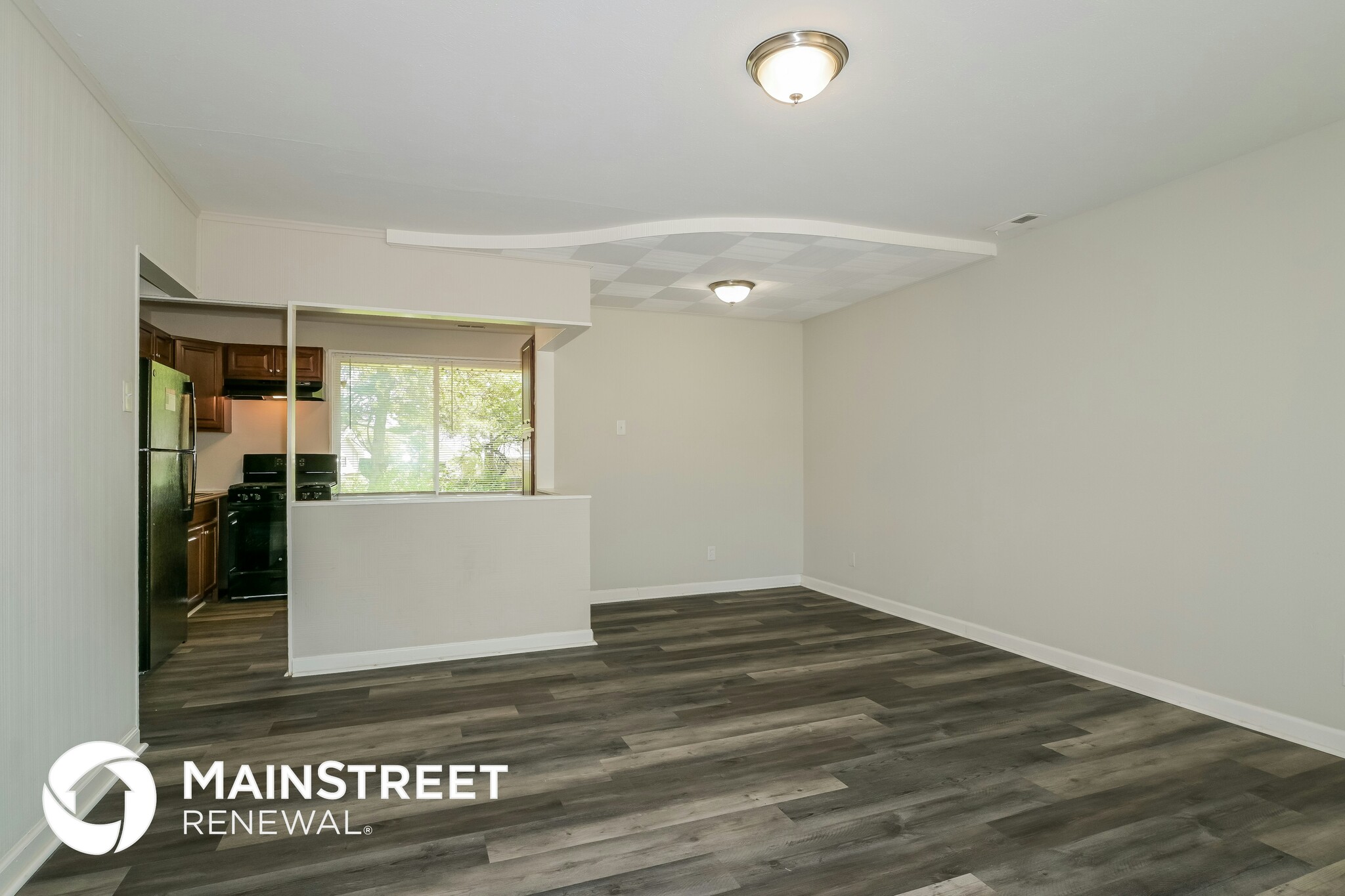 Building Photo - 9930 Duke Dr