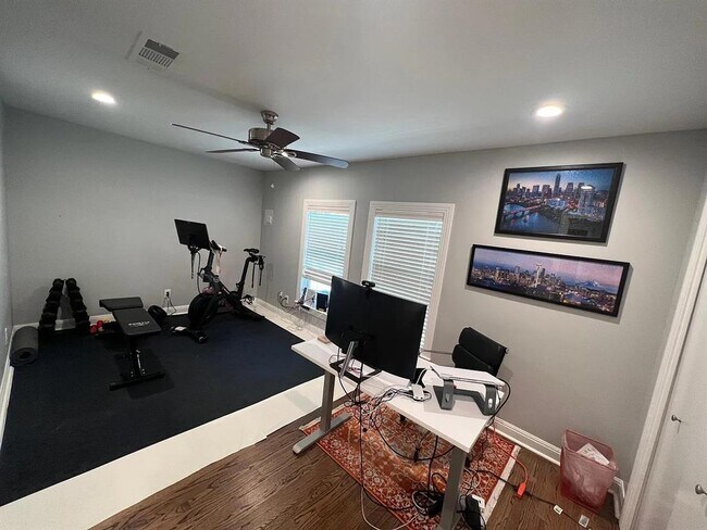 Building Photo - 1314 Arcadia Ave