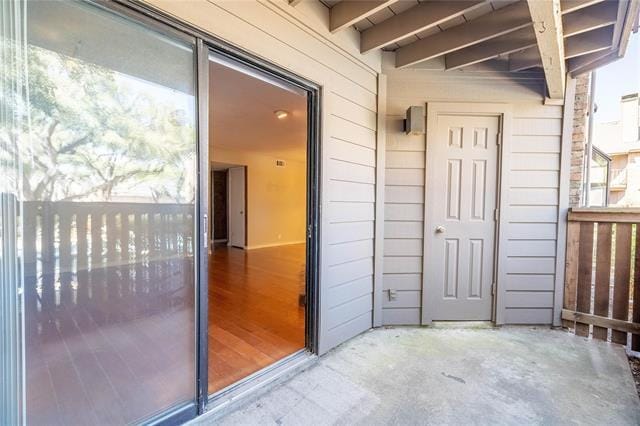 Building Photo - 15221 Berry Trail