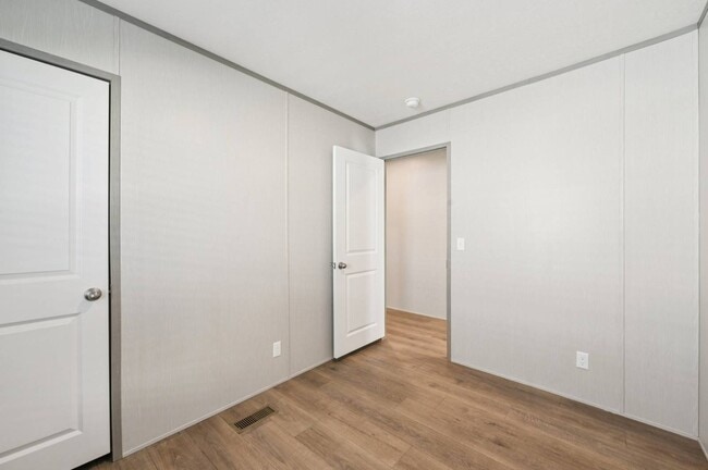 Building Photo - 1626 American Dr