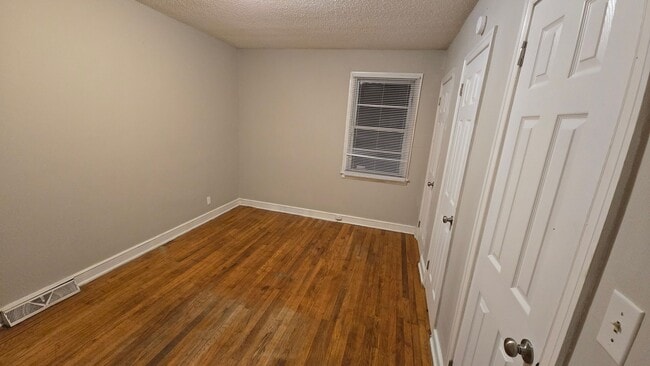 Building Photo - Hyatt Park