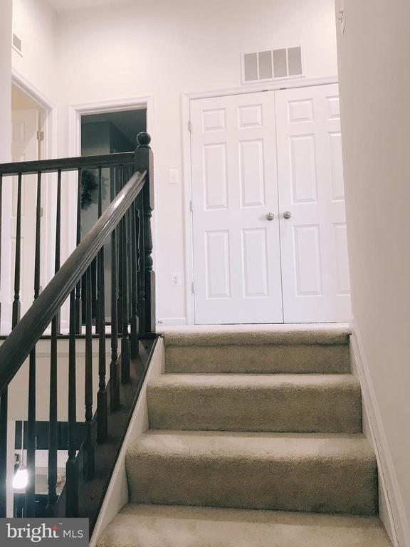 Building Photo - 7806 River Rock Way