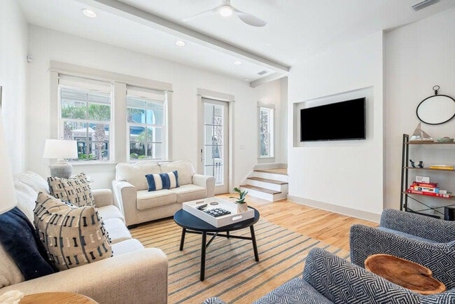 Building Photo - 110 E Blue Crab Loop