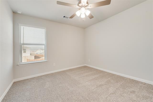 Building Photo - 221 Cranz Farm Dr