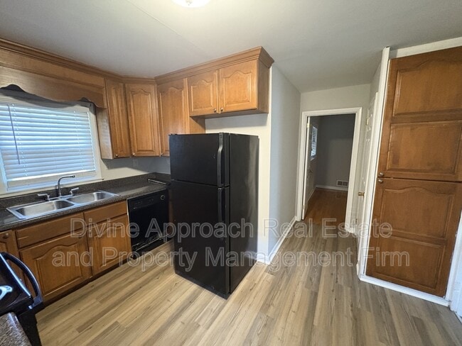 Building Photo - 1128 50th St Ensley