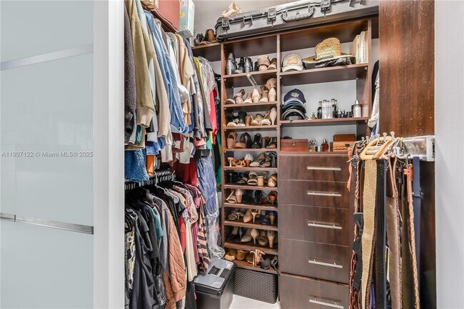 Building Photo - 19146 NW 24th Pl