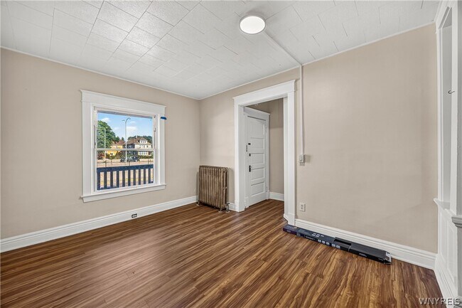 Building Photo - 563 Humboldt Pkwy