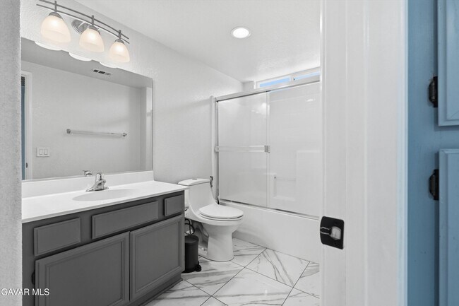 Building Photo - 1638 Miki Way