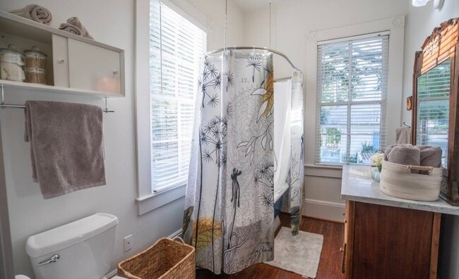 Building Photo - 2328 Avenue M