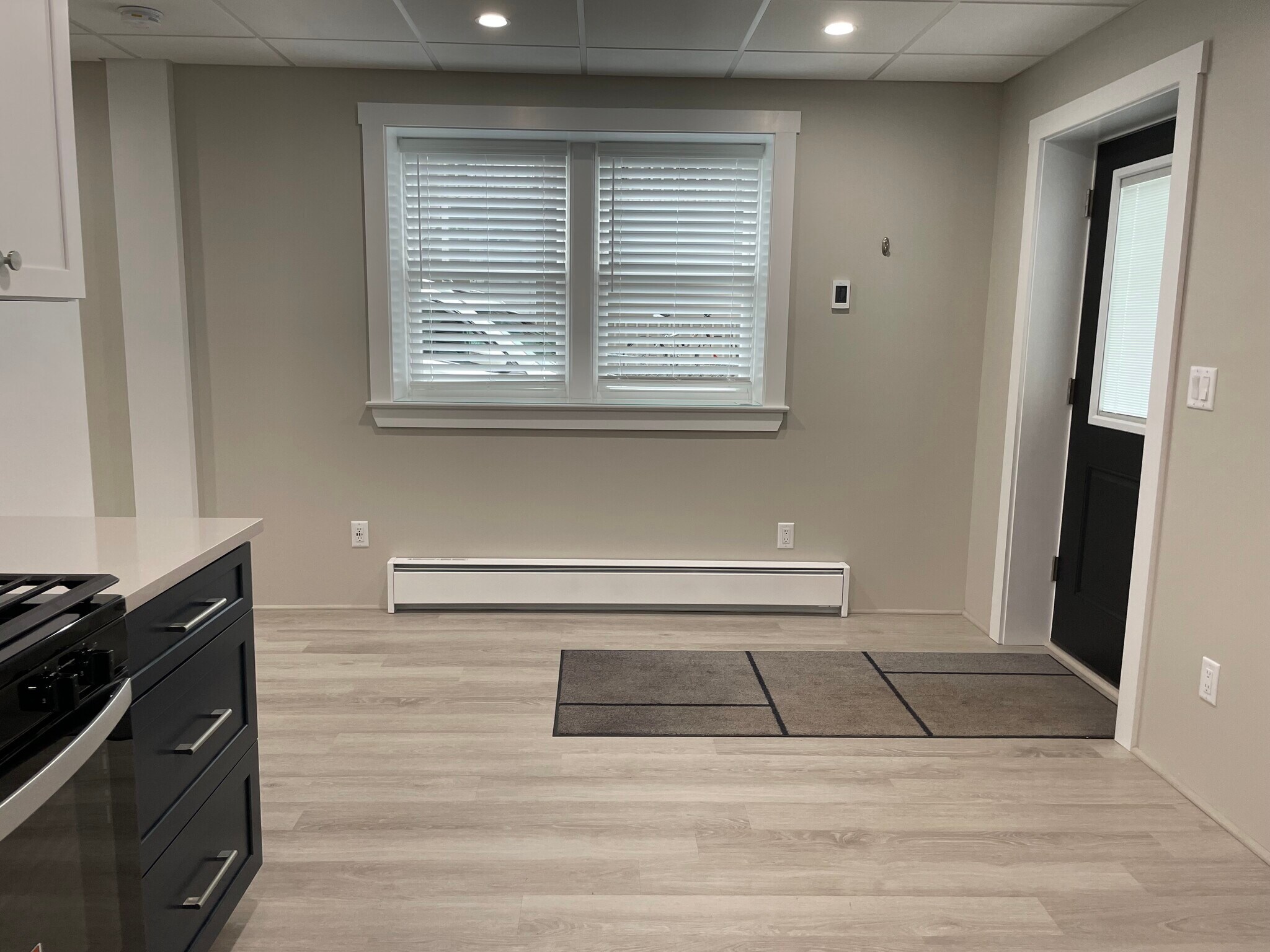 Building Photo - 72 Highview Ave