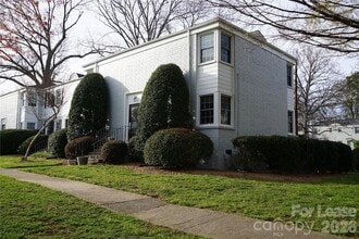 Building Photo - 524 Wakefield Dr