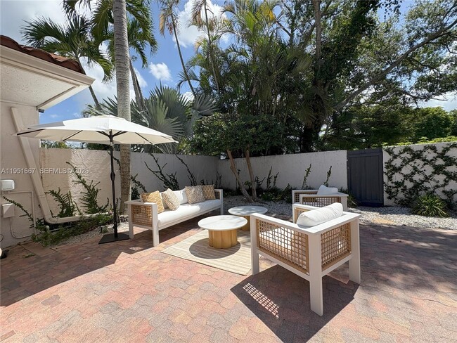 Building Photo - 2538 Windsor Way Ct